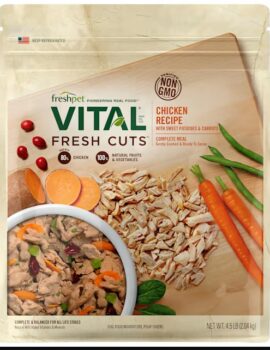 Freshpet Vital Fresh Cuts Shredded Chicken Dog Food, 4.5 lbs.